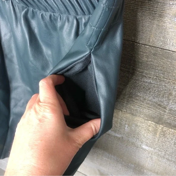 Zara knit dark blue faux leather paperbag high waist midi skirt with pockets - Picture 4 of 5